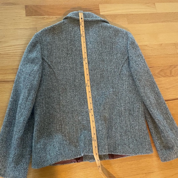 Harris Tweed jacket-Peter James - Picture 9 of 9